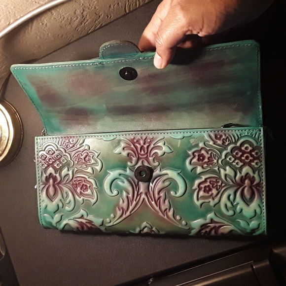 Aphison Designer Unique Embossed Floral Premium Vegan Leather Mini Crossbody - Picture 3 of 10